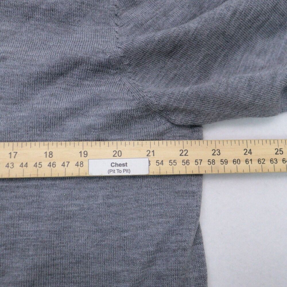 Rodd & Gunn Men's Sweater Size XL Gray V Neck Fine Merino Wool Preppy Winter - Picture 7 of 8